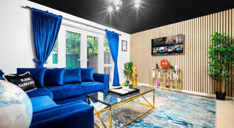 Vacation home | Pets allowed in Salford