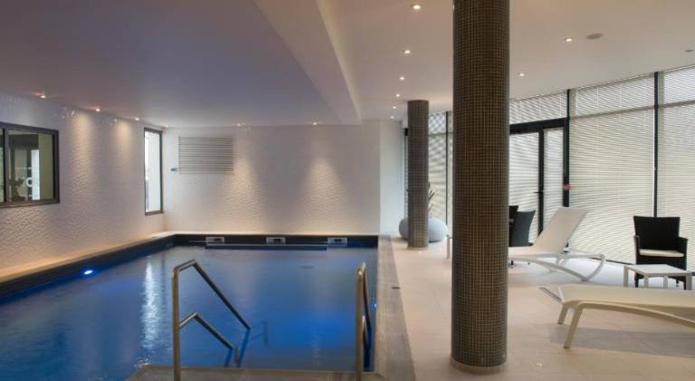 Serviced apartment with pool, sauna & garden | Pets are welcome — photo 2