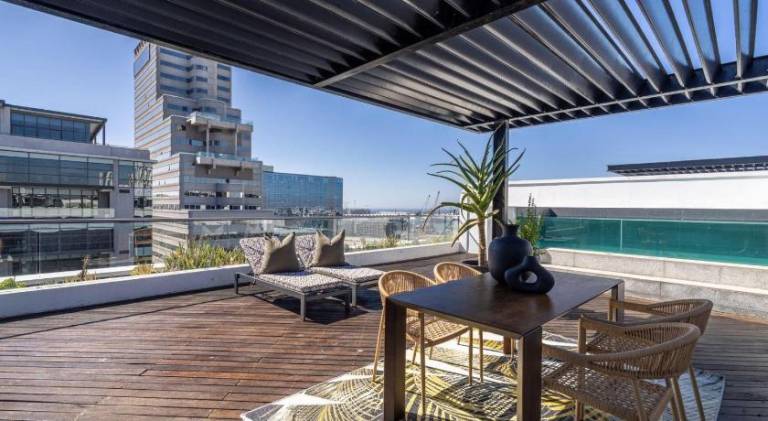 Luxury Onyx Penthouse with Sea Mountain Views by CTICC Cape Town — photo 5