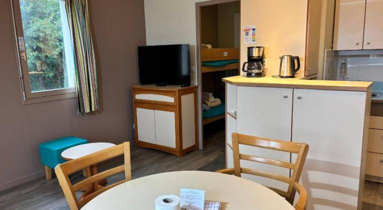 Serviced apartment with pool & garden | Close to the beach | Pets are welcome — photo 5