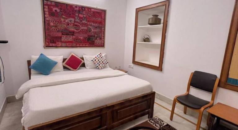 Golden villa — photo 2