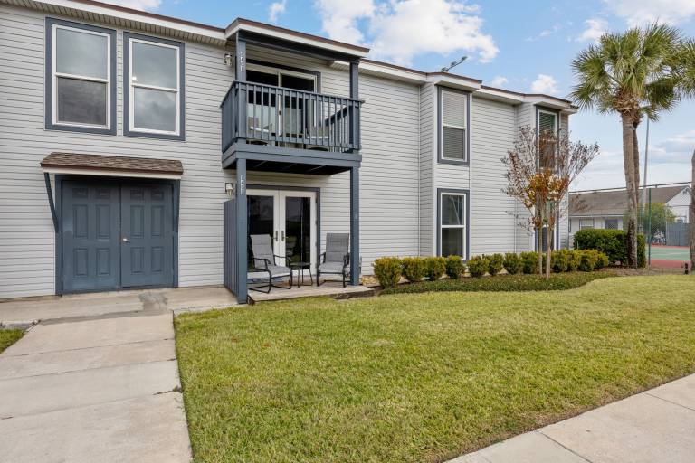 Condo with pool in Fernandina Beach, FL