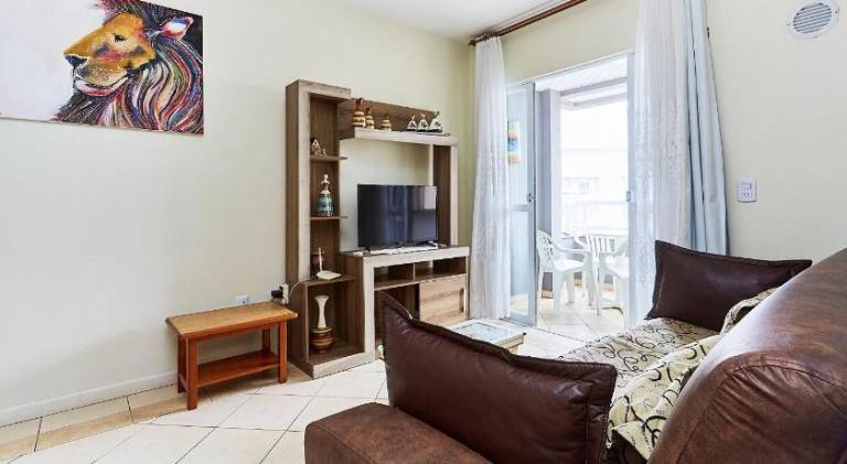 Rental apartment with 2 rooms for 6 persons — photo 2