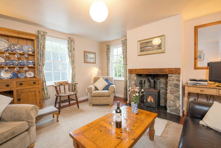 Cottage Solva