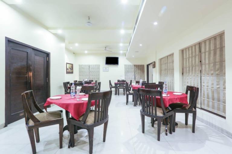 Goroomgo Fairway Amritsar — photo 4