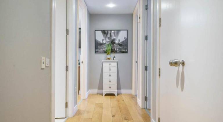 Luxury & Central 2 Bedroom Ormeau Road Apartment in Belfast