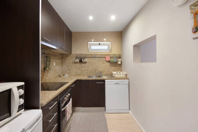 Family-friendly charming holiday apartment with fast internet | City view | Pet-friendly — photo 5