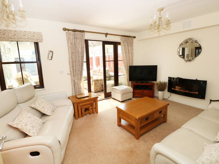 Children-friendly cottage with yard | Beach view | Beach nearby | Pet-friendly — photo 3
