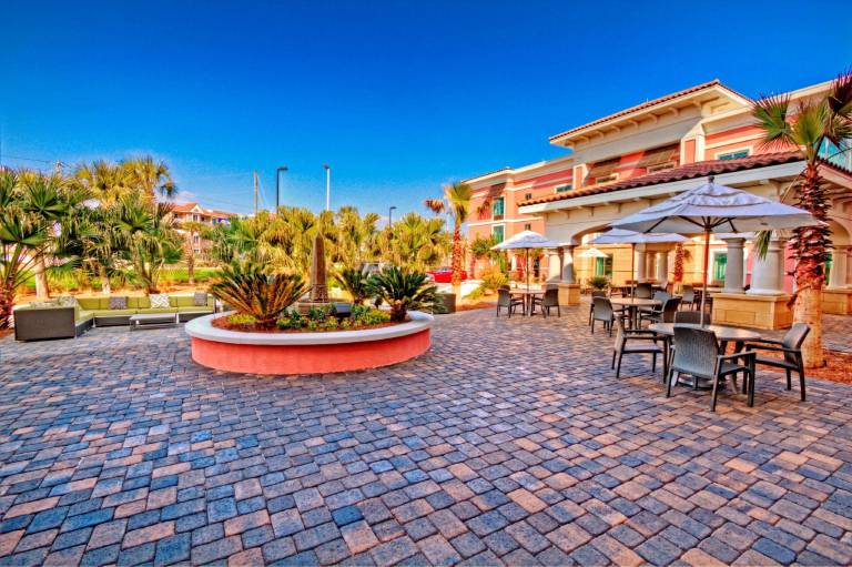 Hampton Inn & Suites Destin — photo 3
