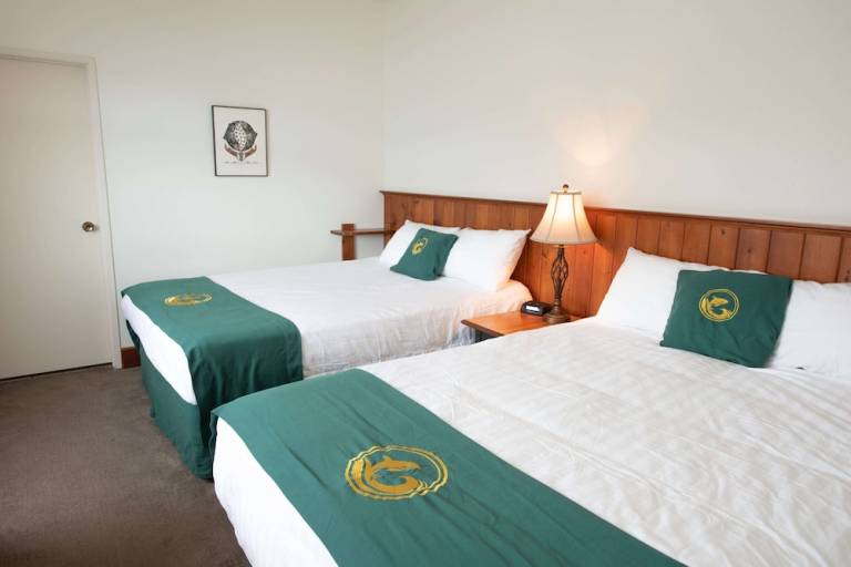 Resort Cortes Island