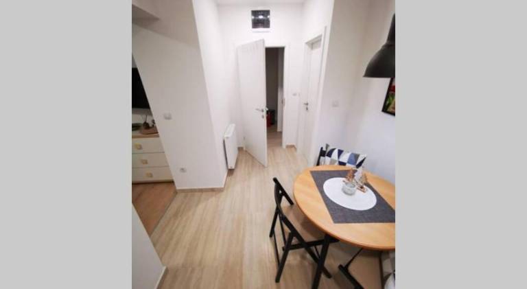 BRAND NEW place in heart of Zagreb, big terrace — photo 5