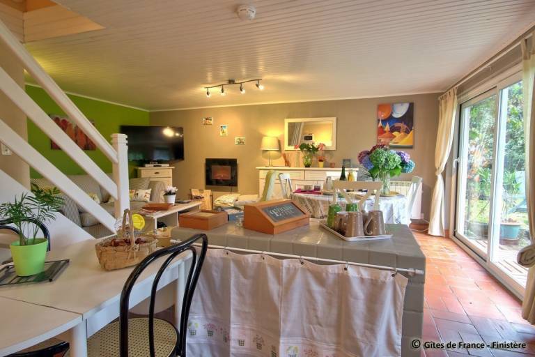 Charming gite with patio, grill & yard | Dogs allowed — photo 3