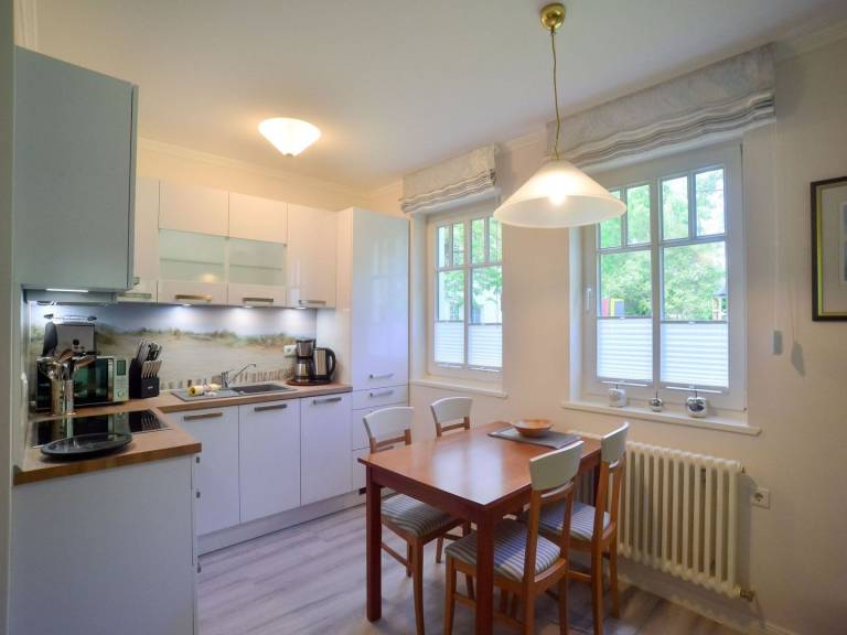 Komfortplus Ferienwohnung mit 1 Schlafzimmer und Terrasse — photo 2