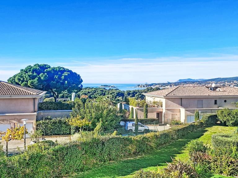 Ferienwohnung mit Pool in Sanary-sur-Mer, Frankreich f&uuml;r max. 2 Personen