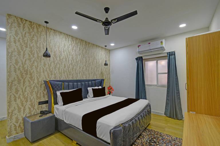 Super Townhouse OAK Banjara Hills Hyderabad