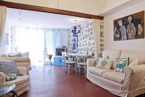 Pleasant apartment with pool, garden & patio | Close to the beach | Pets are welcome — photo 2