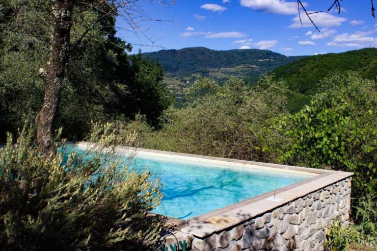 300 m&sup2; Ferienhaus