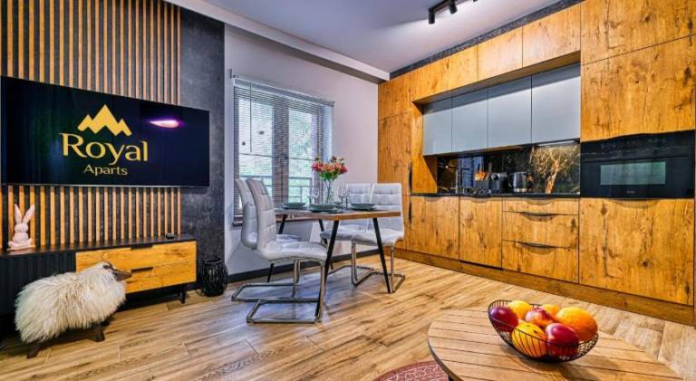 Holiday apartment with garden, sauna & jacuzzi — photo 3