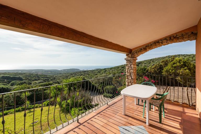Villa Camilla with Sea View, Private Terraces, Garden & Balcony — photo 2