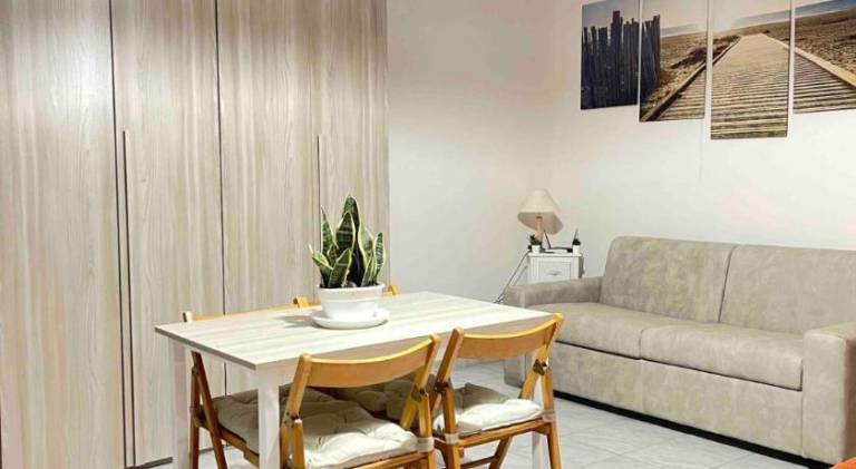 Apartment with 1 room for 4 persons — photo 4