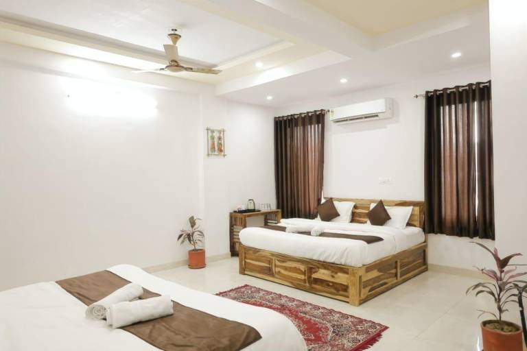 Hotel Yaduraj — photo 2