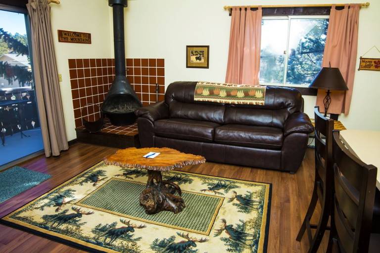 Condo with terrace in Estes Park, CO