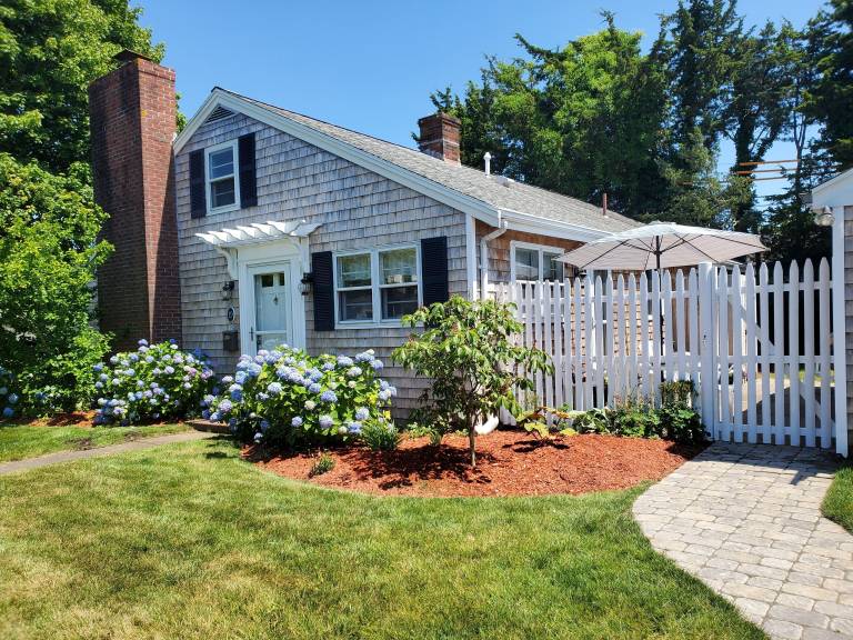 House Woods Hole