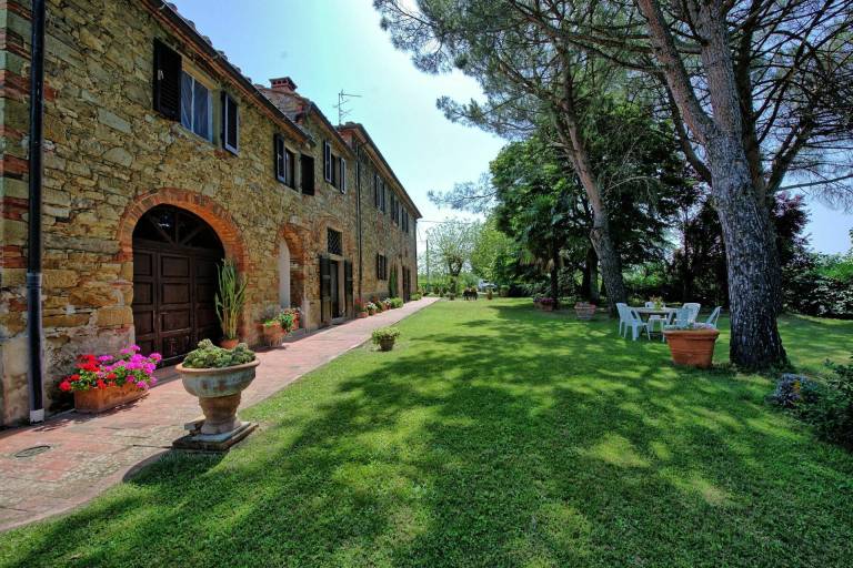 Villa Campogialli - San Giustino Valdarno, Tuscany — photo 4