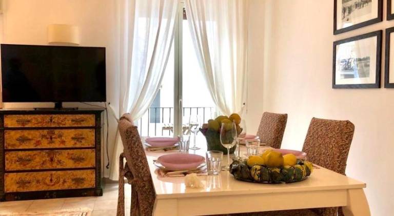 Apartment with 2 rooms for 5 persons — photo 2