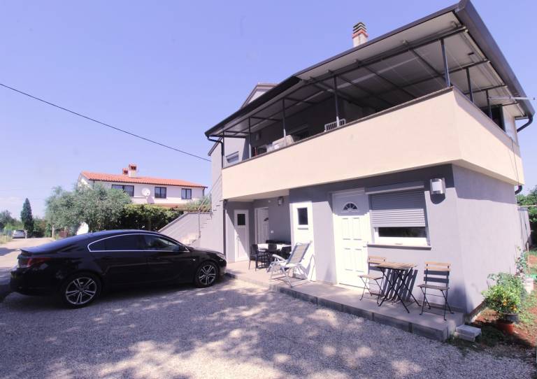 Apartment with BBQ — photo 3