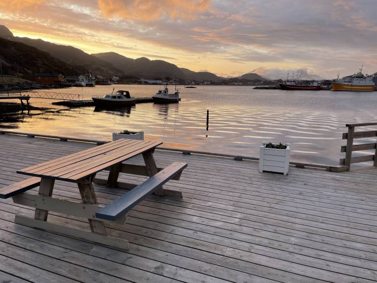 Hostel  Ballstad