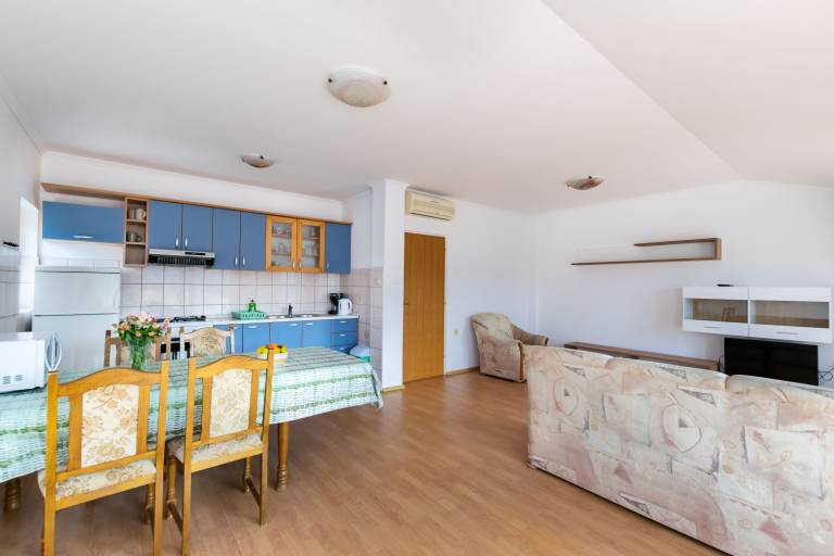 Apartments Ivan i Marija — photo 4