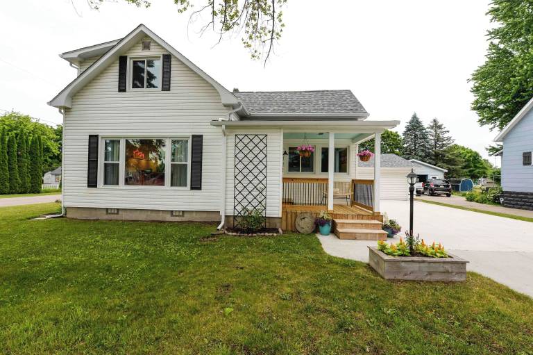 House Tawas City