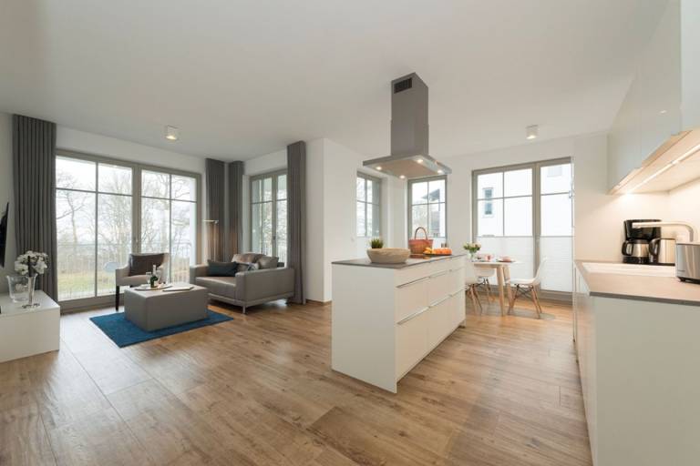 moderne Ferienwohnung mit eigener Sauna und Balkon - Villa Pauline FeWo 06 — photo 5