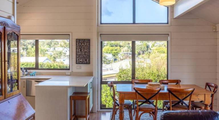 Vacation home with 2 rooms for 7 persons in Auckland