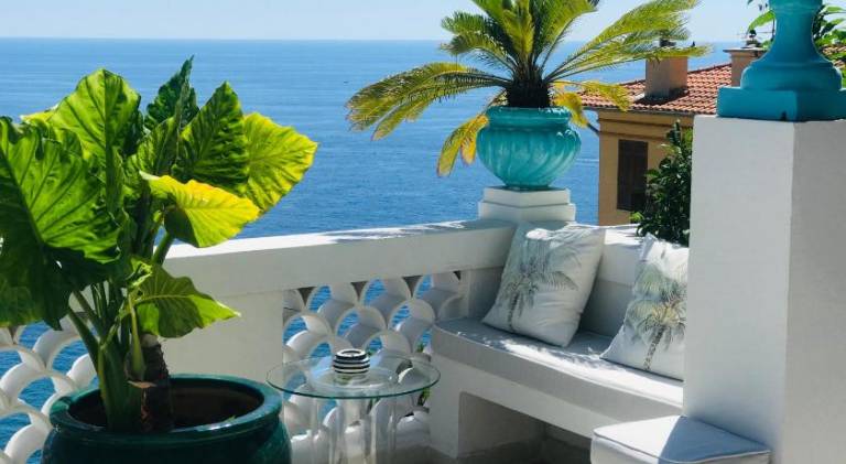 Charming serviced apartment with yard & patio | Close to the beach | Pets are welcome — photo 3