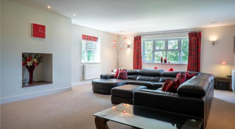 House with 5 rooms for 10 persons — photo 3