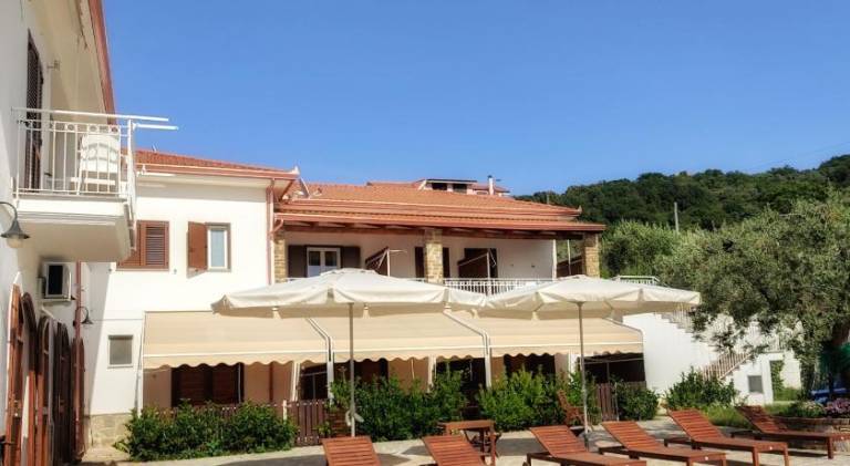 Appartamento con servizi da hotel Montecorice