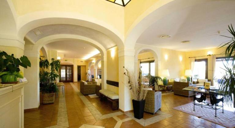 Lantana Resort Hotel&Apartments — photo 5