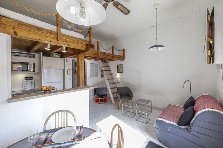 Holiday apartment with 1 room for 4 persons in Collioure