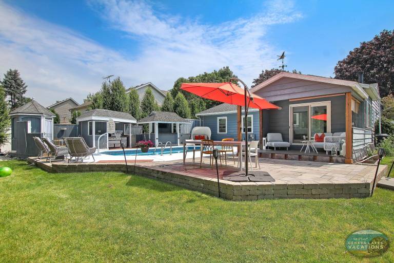 House  Lake Geneva