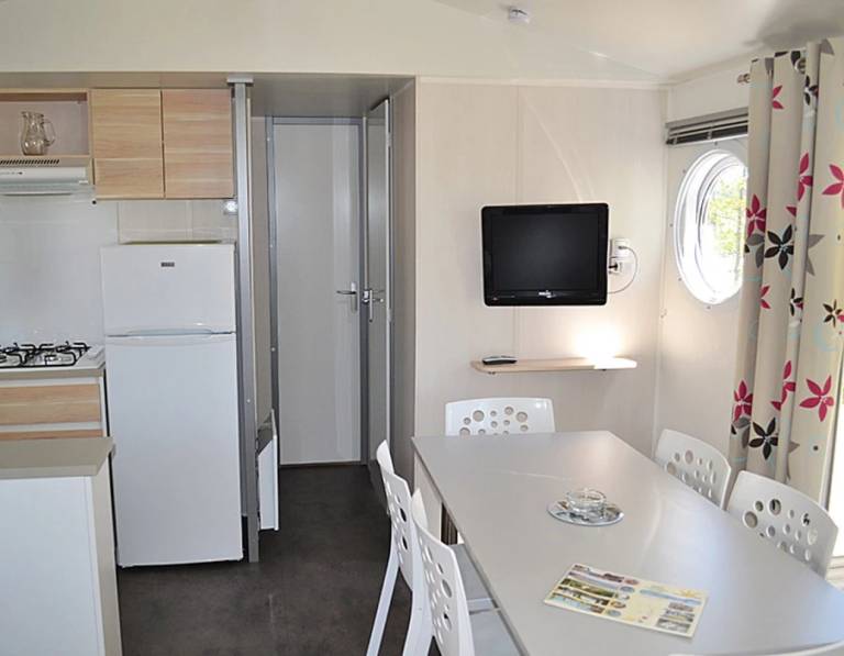 Camping with garden, terrace & heated pool | Beach nearby | Pets allowed — photo 3