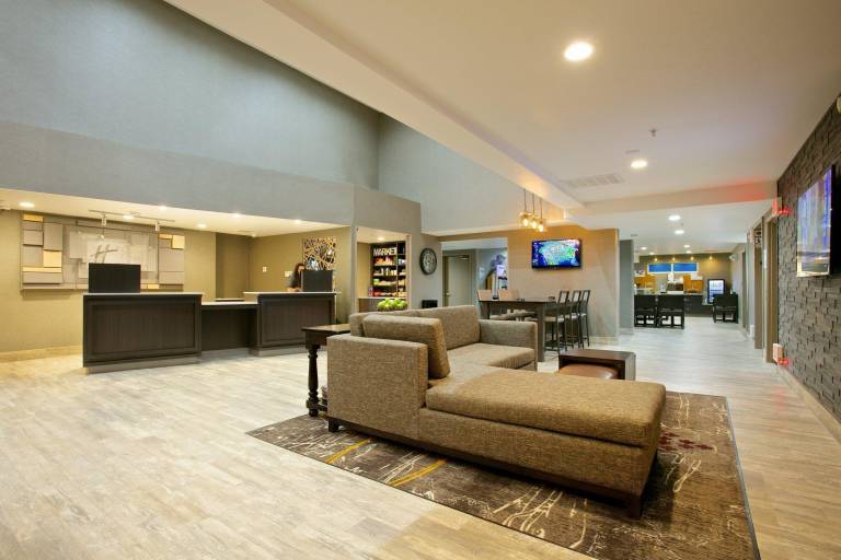 Holiday Inn Express Hotel & Suites - Paso Robles By IHG in Paso Robles, CA