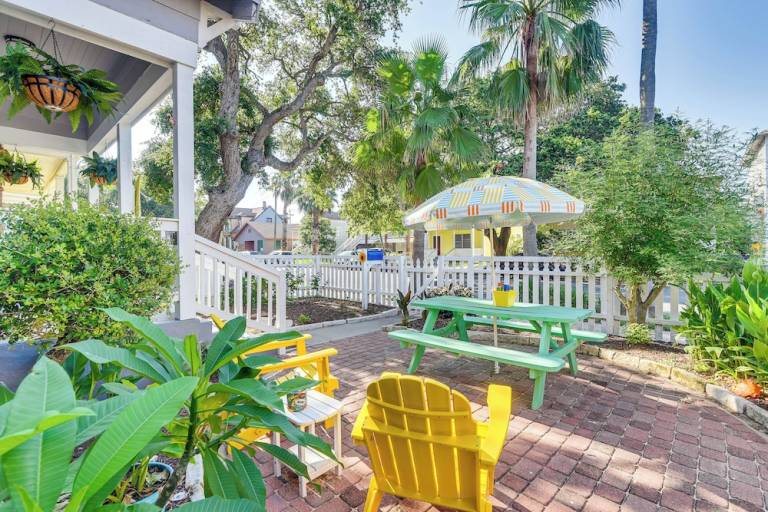 Cabin  Galveston