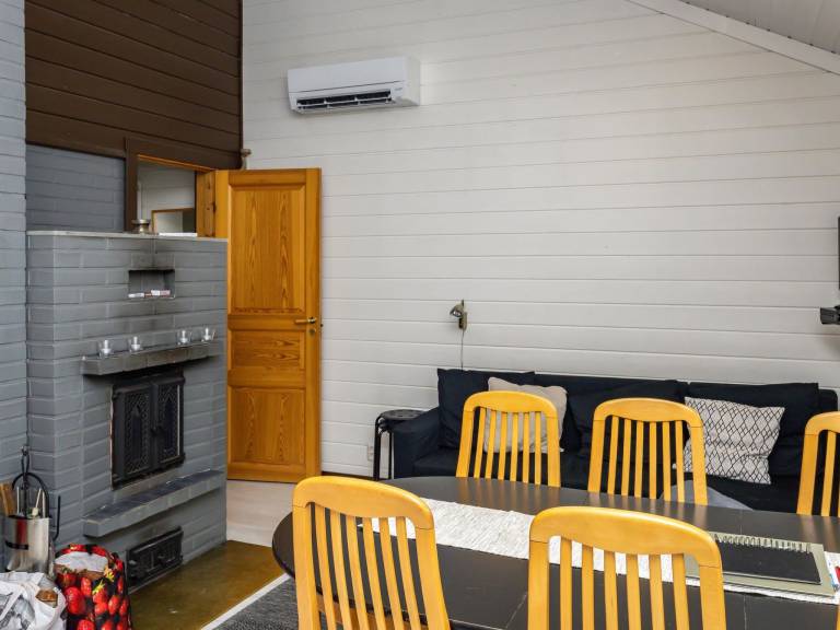 Lovely vacation home with sauna | Pets allowed — photo 4