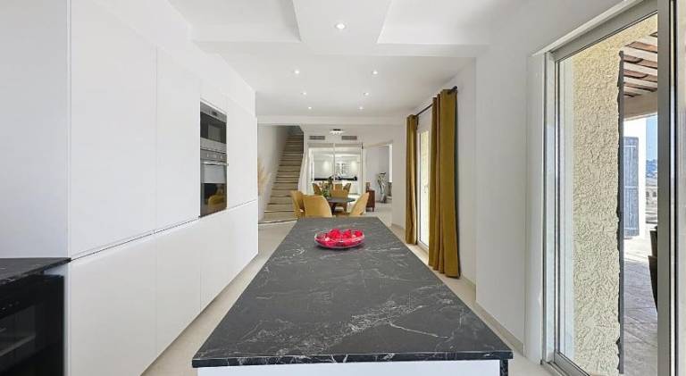 3 Bedrooms Villa near Cannes - Pool & Jacuzzi - Sea View — photo 5