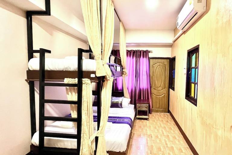 Hostel Wat Ket
