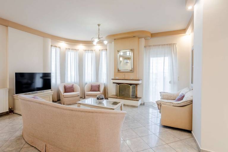 Villa  Pelekita