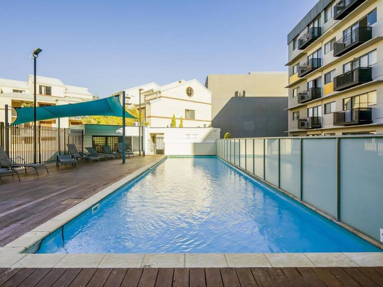 Apartment  East Victoria Park