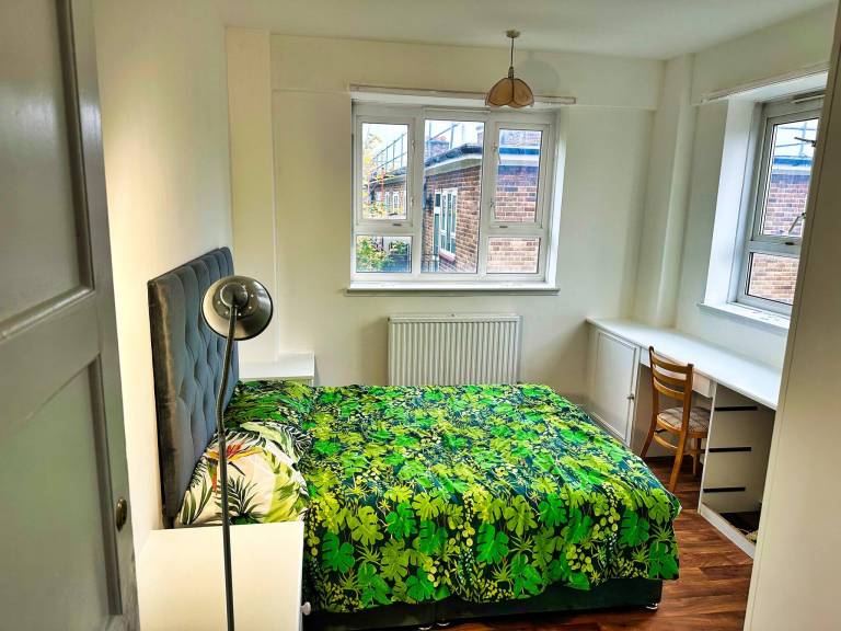 Private room Walworth